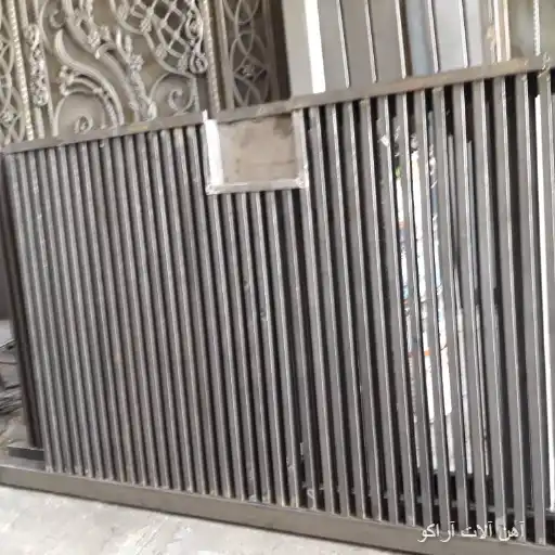 درب طرح ساده درب فلزی حیاط ساده