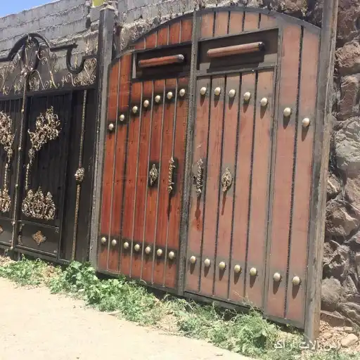 درب طرح چوب درب فلزی طرح چوب