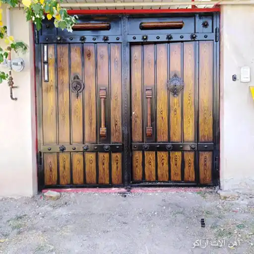 درب طرح چوب درب فلزی طرح چوب
