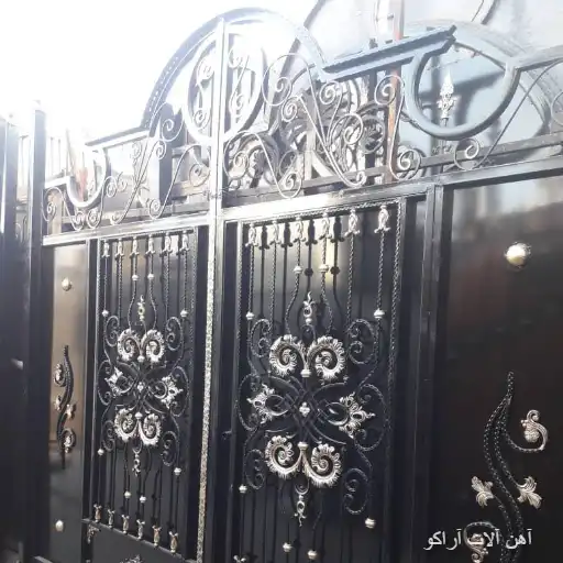 درب فلزی لوکس درب فلزی لوکس