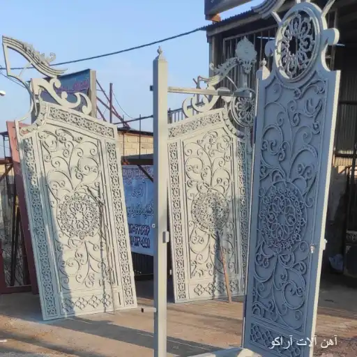 درب فلزی لوکس درب فلزی لوکس