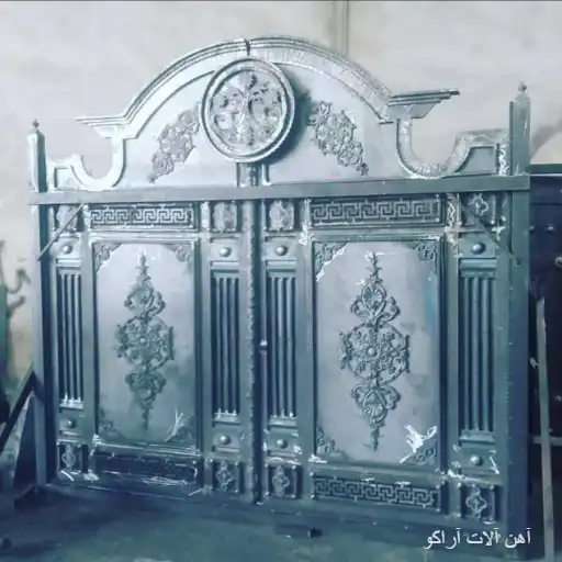 درب فلزی لوکس درب فلزی لوکس