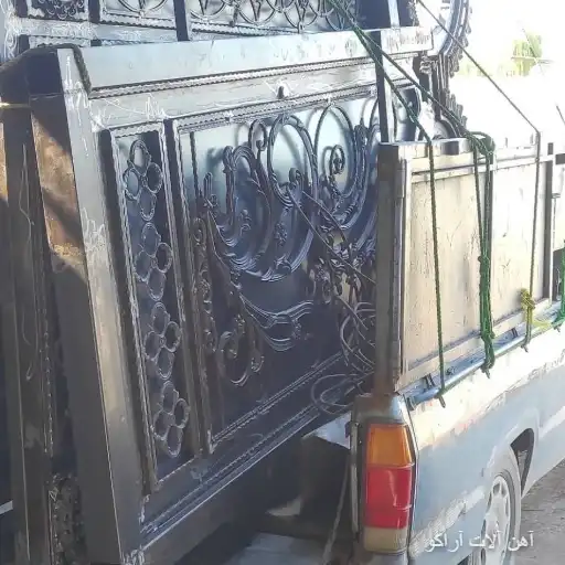 درب فلزی لوکس درب فلزی لوکس