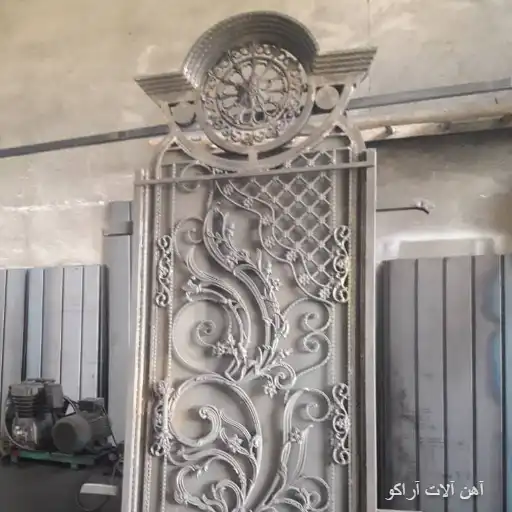 درب فلزی لوکس درب فلزی لوکس