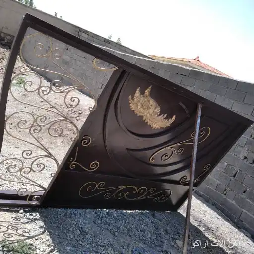 درب فلزی لوکس درب فلزی لوکس