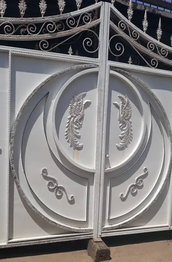 درب طرح ساده درب فلزی حیاط ساده