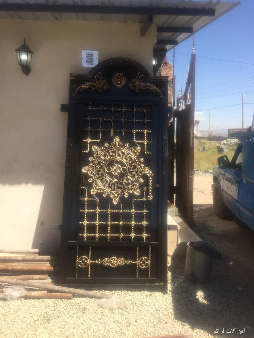 درب طرح چوب درب فلزی طرح چوب