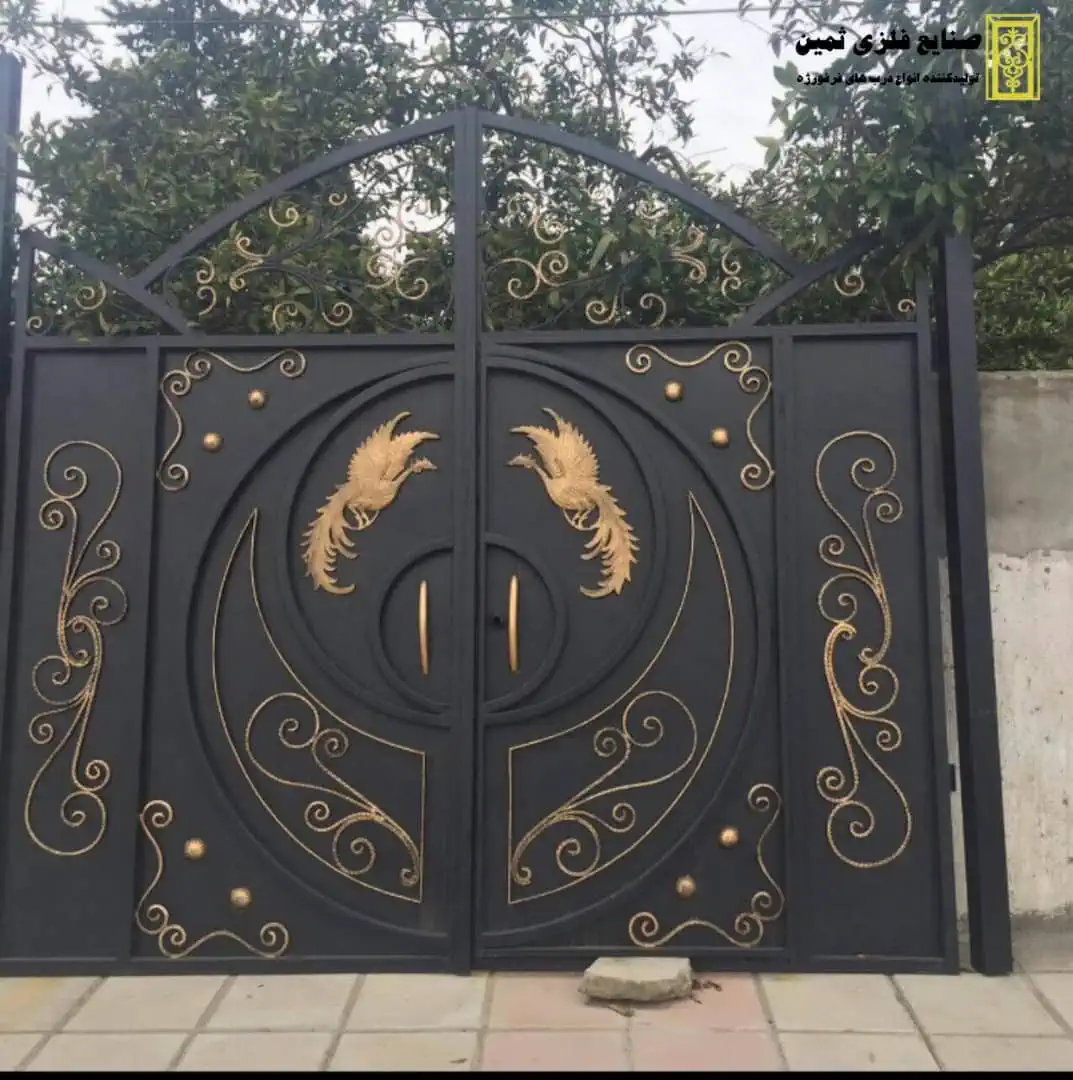 درب طرح ساده درب فلزی حیاط ساده