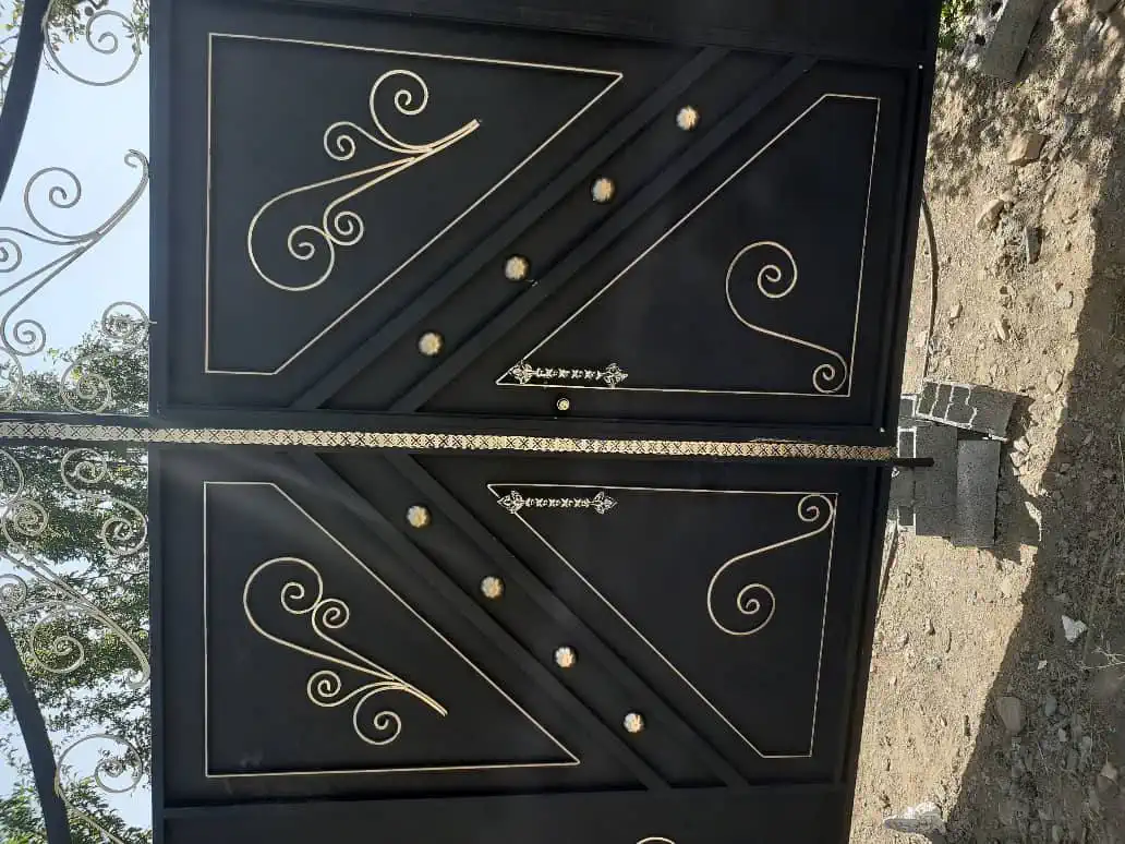 درب طرح ساده درب فلزی حیاط ساده