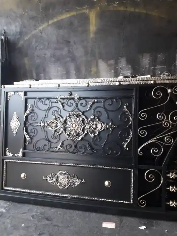 درب فرفورژه درب فلزی فرفورژه
