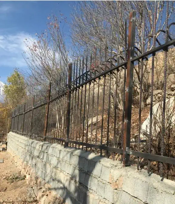 حفاظ فلزی حفاظ